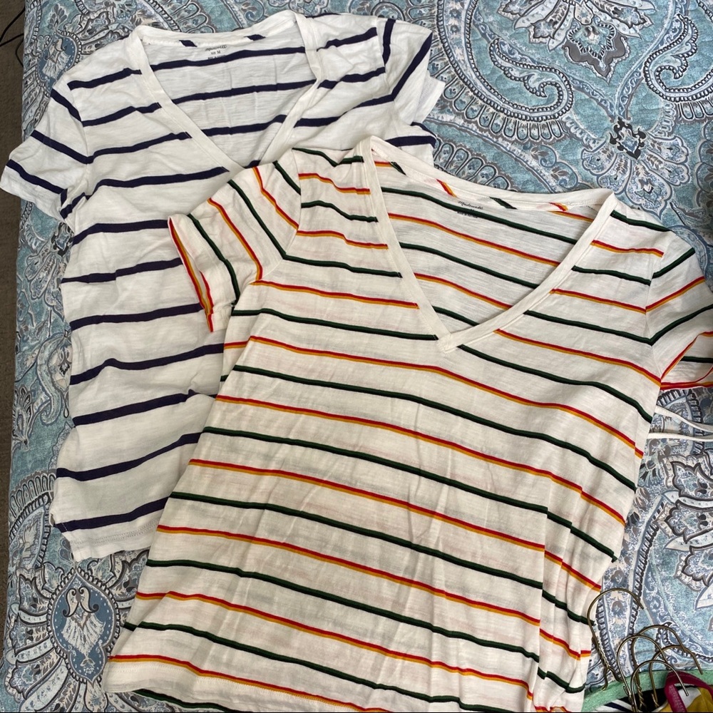 EUC Lot of Madewell V-Neck Tees, Size M